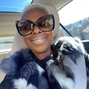 Meet your Posher, Deanna